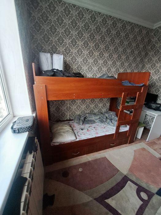 Продаётся 2 ярусный кровать