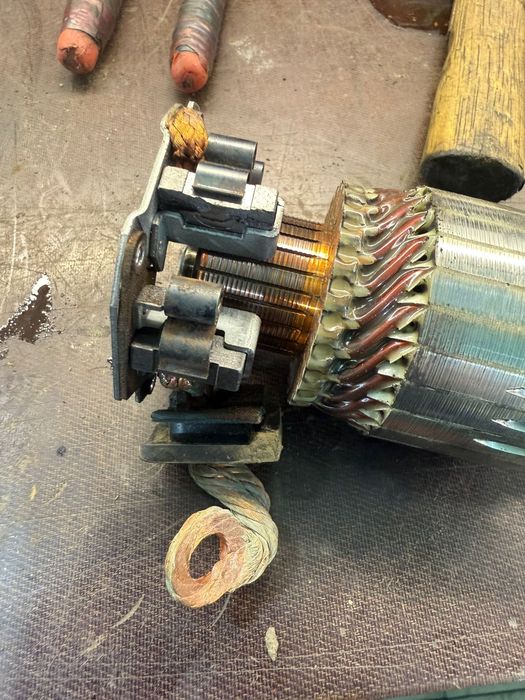 Продам аккумулятор