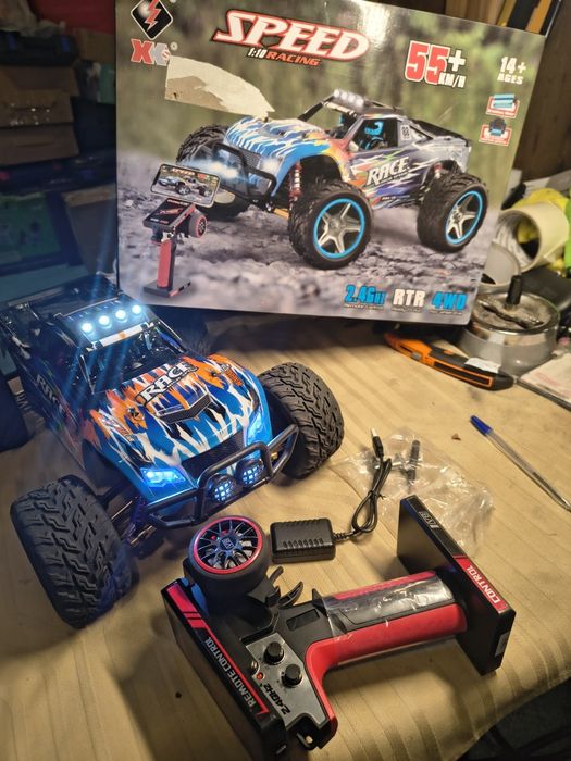 WLtoys 104019 1:10 2.4G Състезателна кола с дистанционно управление 55