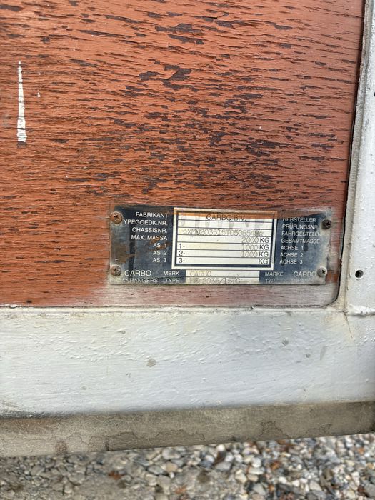 Remorcă 2000 kg – stare bună