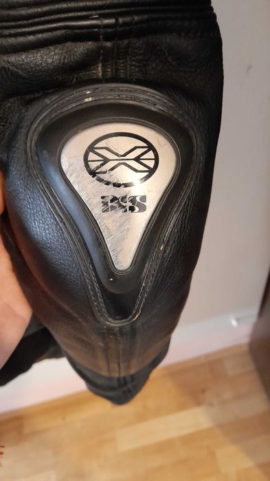 Мотоекипировка ixs 2 части или цял