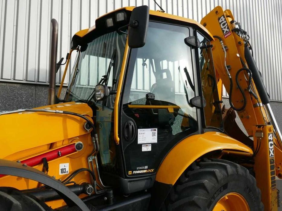 Экскаватор погрузчик JCB 4CX PRO
