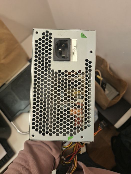 блок питания для копмьютера