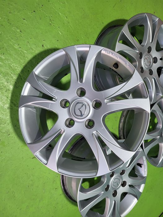 16 5x114.3 Mazda лети джанти 5х114.3 мазда