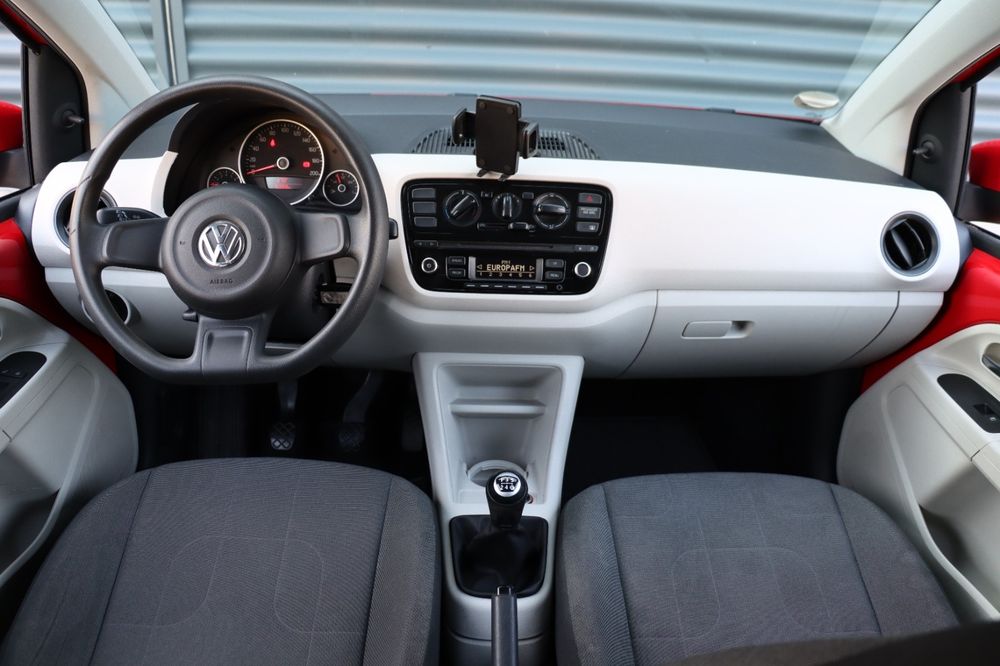 VW UP 2012 1.0 benzina 62 cp