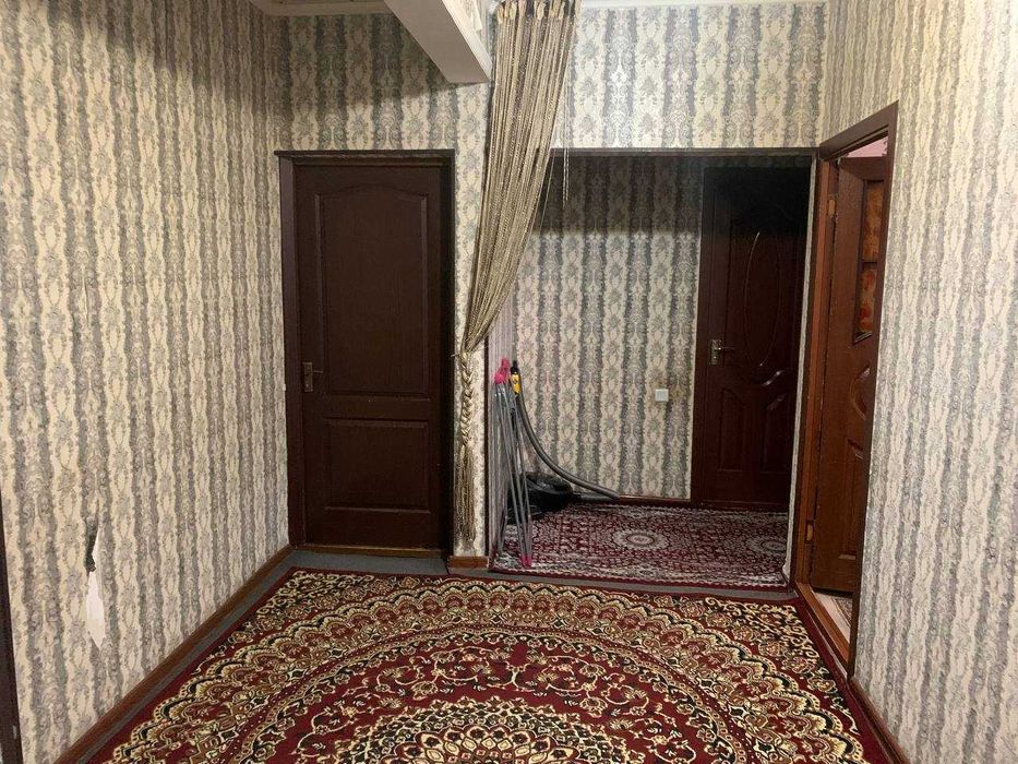 5 xonali kvartira sotiladi       !!!  SROCHNA  !!!