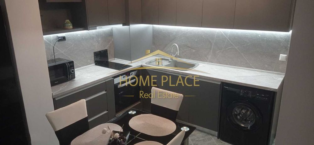 Дава се под наем Тристаен апартамент в Варна, Цветен квартал - 60 кв.м за 612 € - Снимка #1