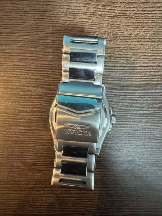 НОВ! Часовник Invicta Speedway 48326