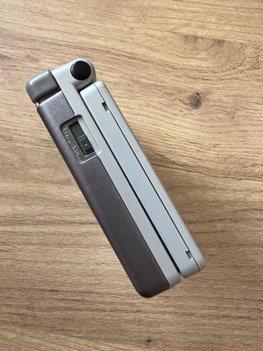 Game Boy Advance SP NES Edition (AGS-101) - Ultra Rar - Original