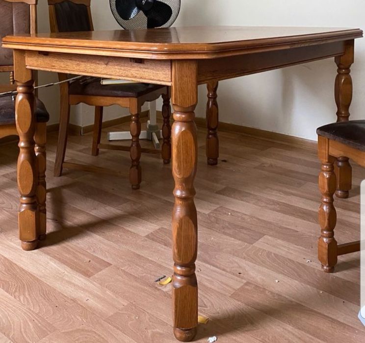 Masă lemn extensibila,6 persoane