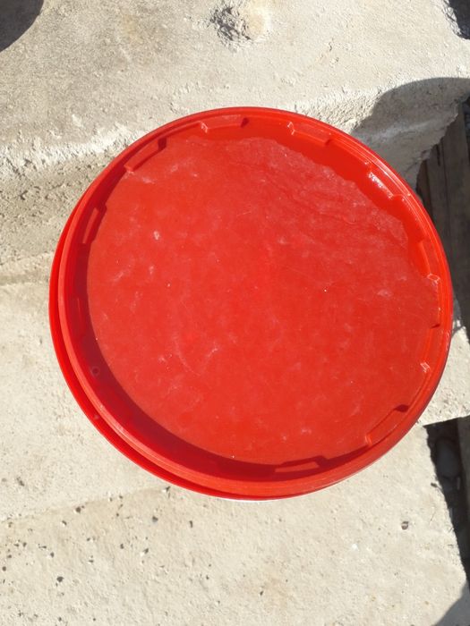 Ведро пластиковый с крышкой