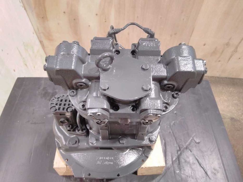 Pompa hidraulica Hitachi 9262320 HPV118 reconditionata pentru excavator ZX200 ZX210 ZX240 utilaje constructii Uniterra Group SRL