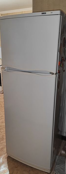 Холодильник Атлант б/у