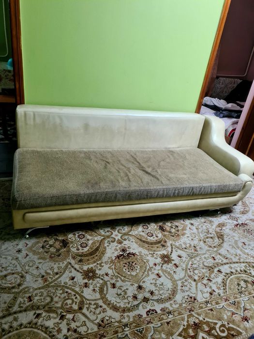 Продам диван б/у