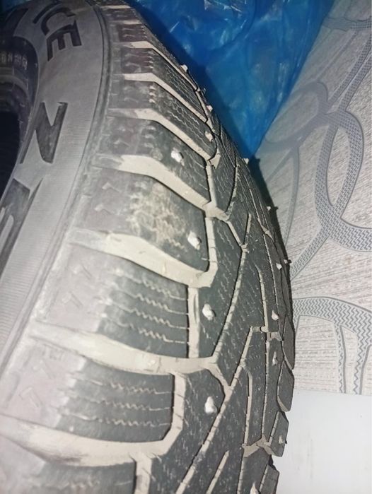 Шины зимние Pirelli Ice Zero