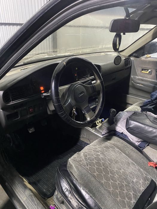 Мазда 626  в рабочем состояни