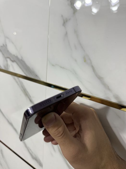 iPhone 14 pro max 256gb Purple