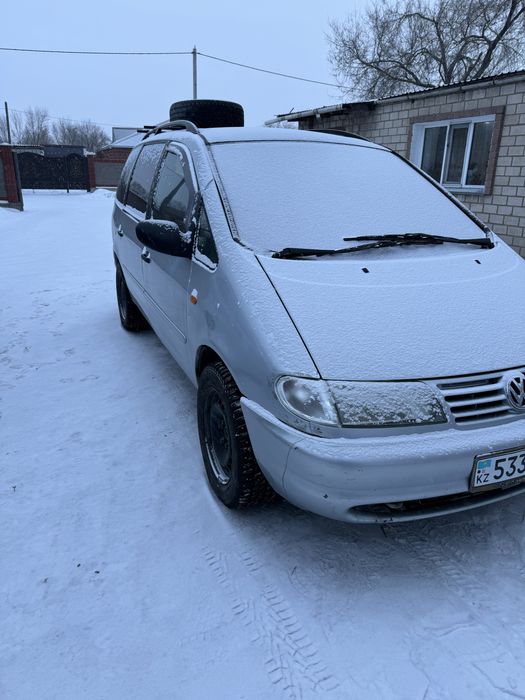 Шарань об 2.8 газ/ бензин автомат