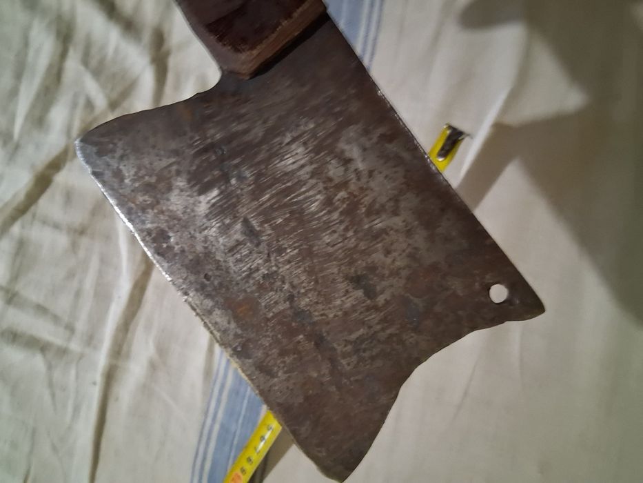 Продавам сатър за месо