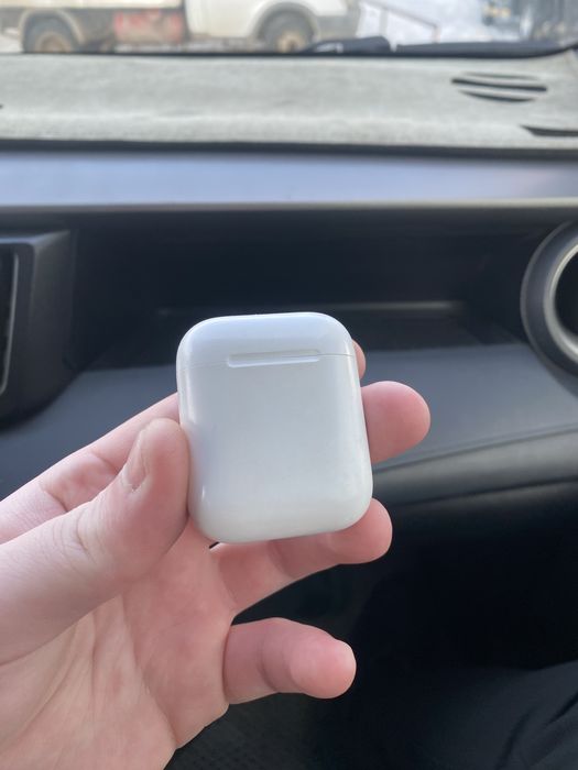 Айрподс 2 оригинал