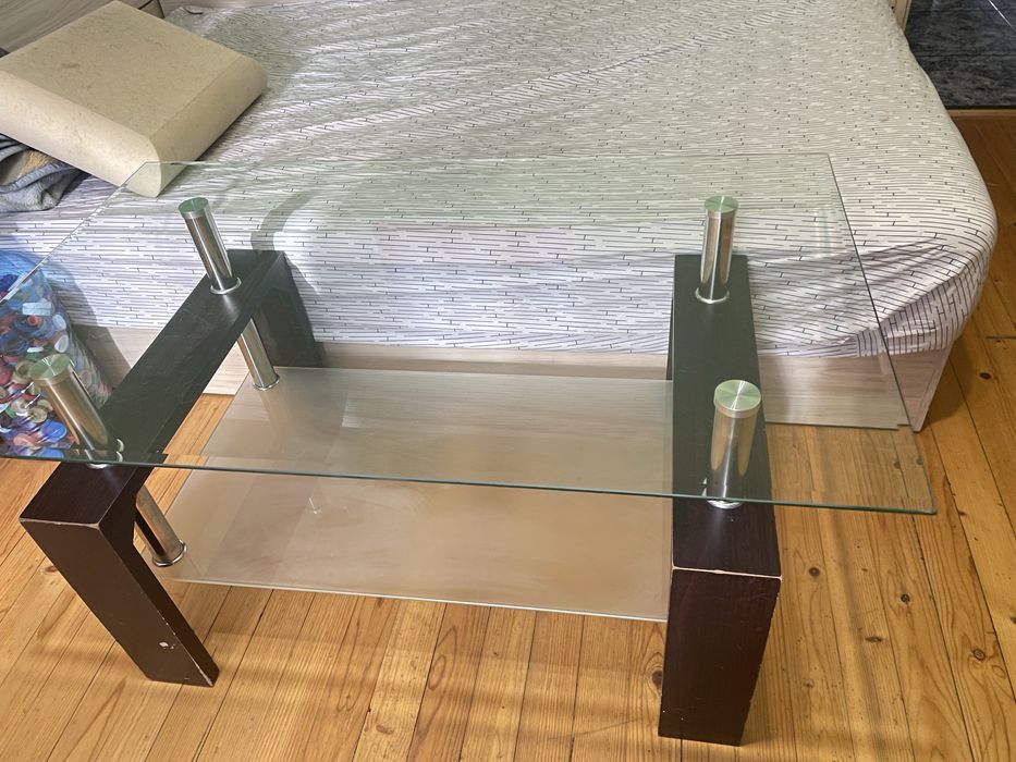 Холна маса- стъклена