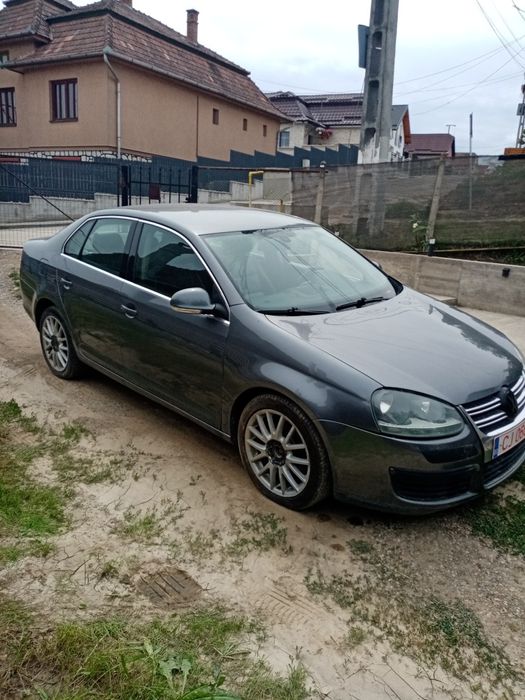 VOLKSWAGEN Jetta 2005 — imagine 4