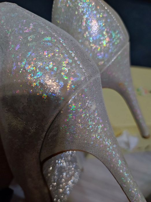 Женская обувь новая