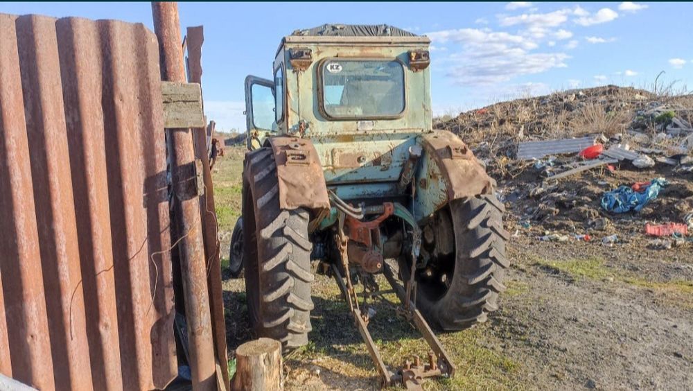 Продам трактор т40