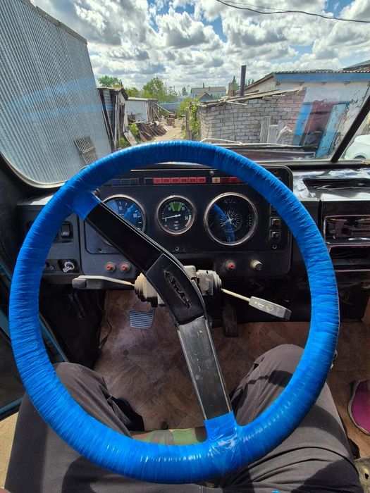 Грузовик бортовой