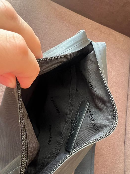 Мъжка чантичка Calvin Klein