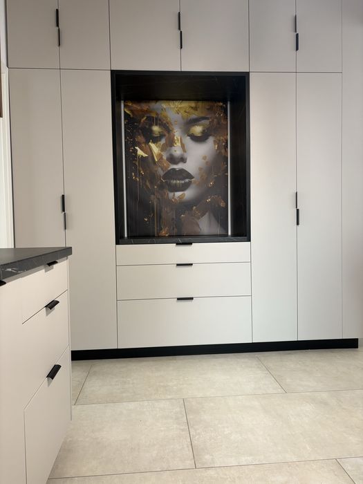 Vand apartament tip studio/2 camere in cosmopolit rise