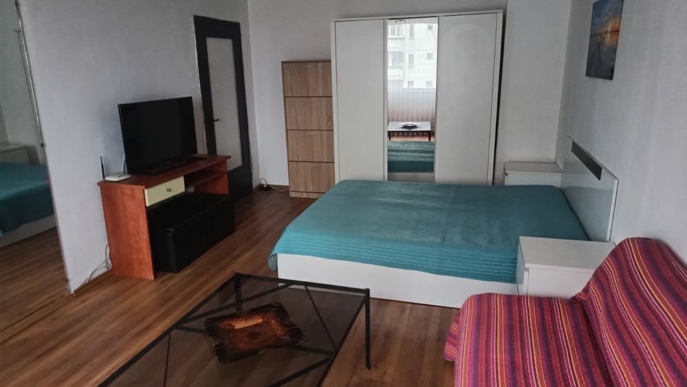 Дава се под наем Двустаен апартамент в Шумен, Херсон - 60 кв.м за 306 € - Снимка #1