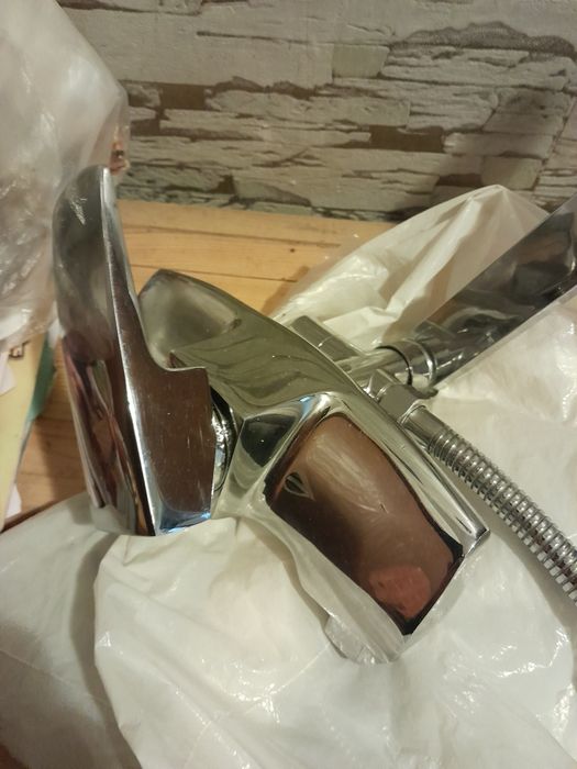 Продается смеситель.