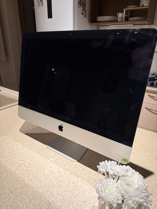 iMac 21.5" (Late 2013) – SSD 1TB / NVIDIA GT 750M / Идеальный комплект