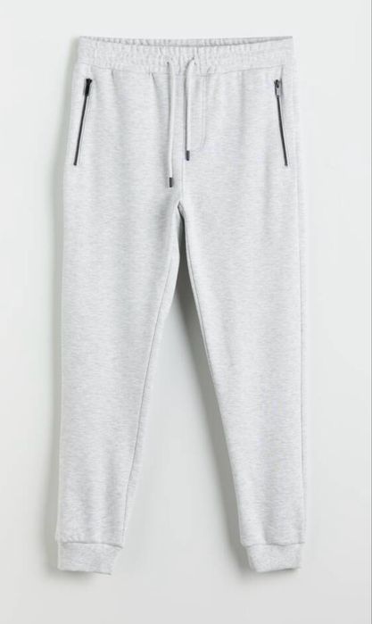 Продам новое трико серое