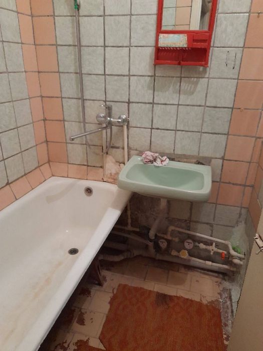 1 хонали Сотилади Чимбой Фаргона Корзинка Ипотекага сотилади