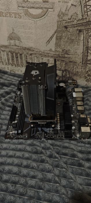 Материнская плата процессор и кулер