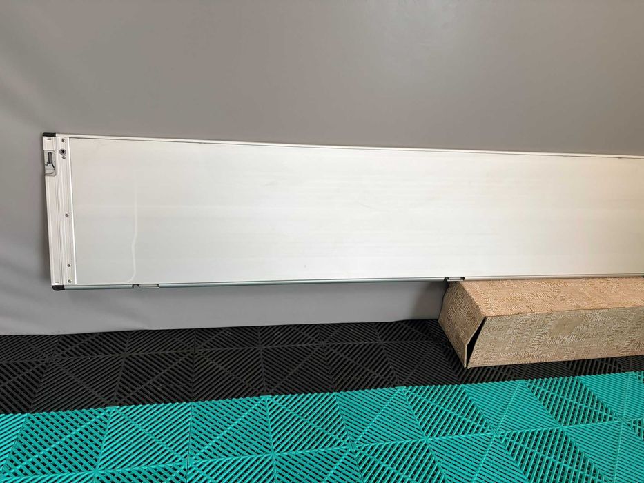 Panou lateral oblon aluminiu Renault Master nou original Renault
