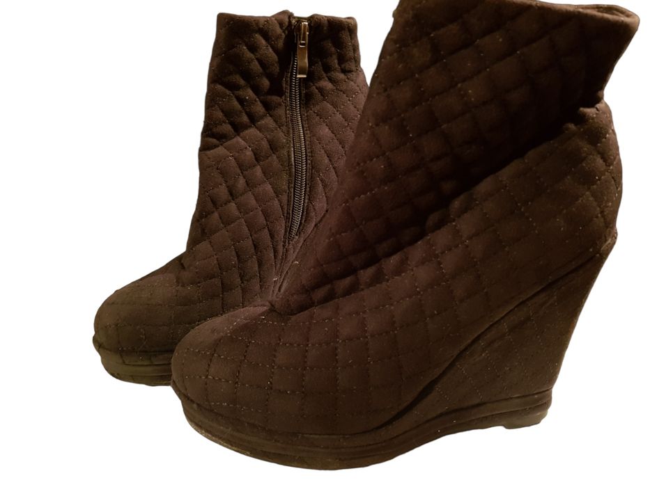 Продам женскую обувь размеры разные