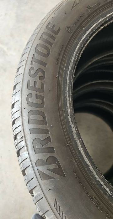 215/55/18цола Bridgestone