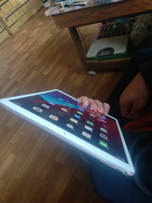 Ipad pro Apple в хорошем состоянии