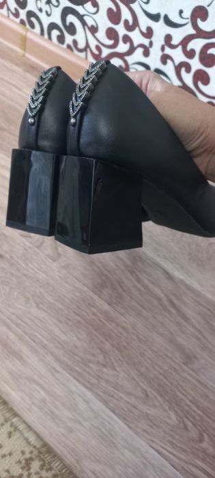 Туфли сатылады. Жаксы куйде.