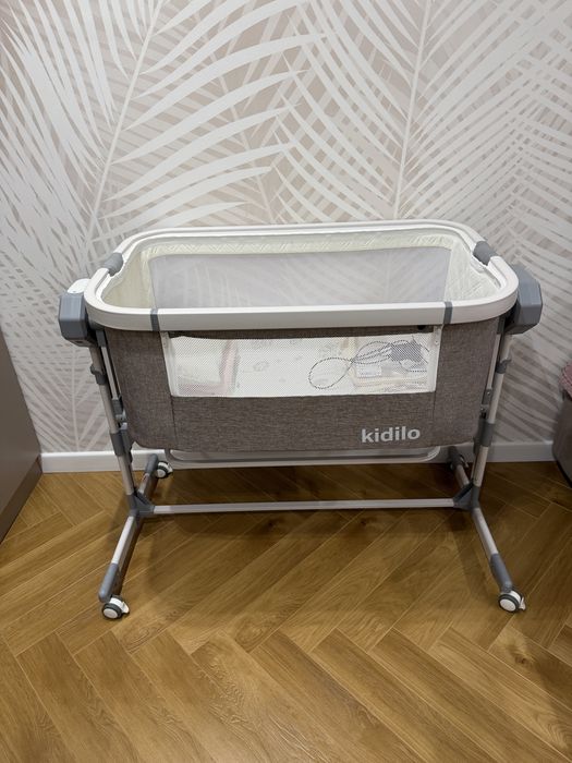 Продам кровать с коляску за 60К