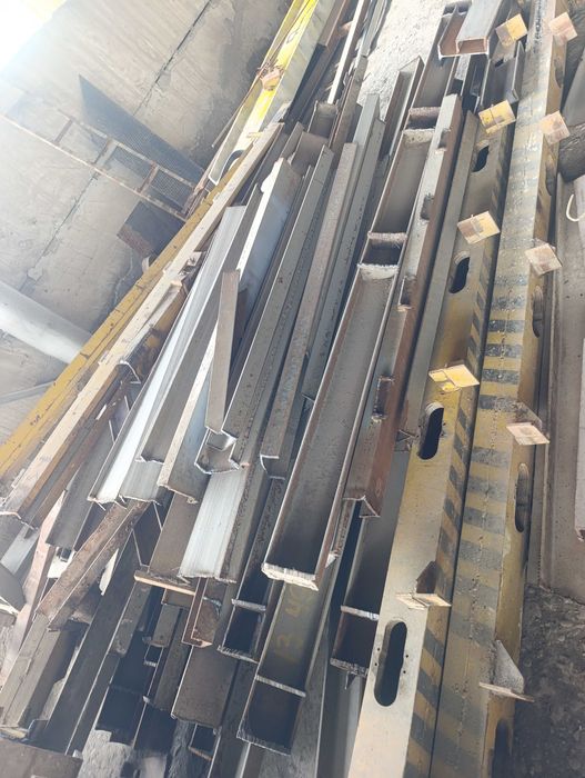 Швеллер  12 и 20  бу советский толстостенный