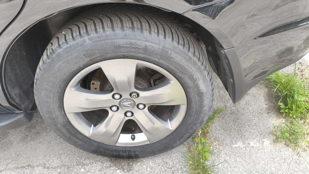 Гуми Goodyear Vector 4Seasons GEN-3 SUV ROF XL M+S 255/55 R18 109W DOT2022 Като нови