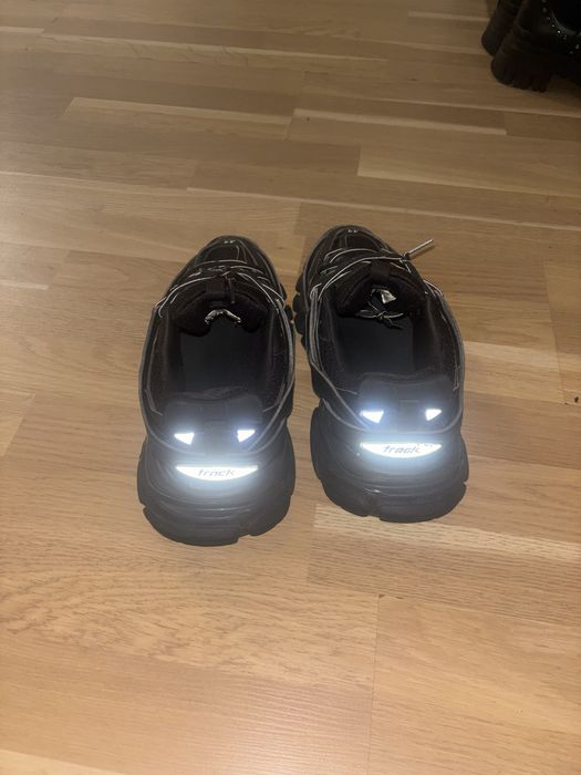 Balenciaga track negri
