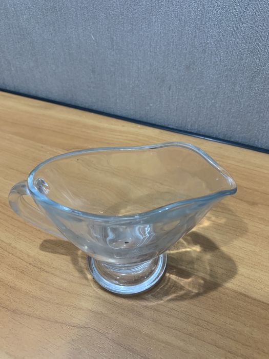 Посуда «молочник»