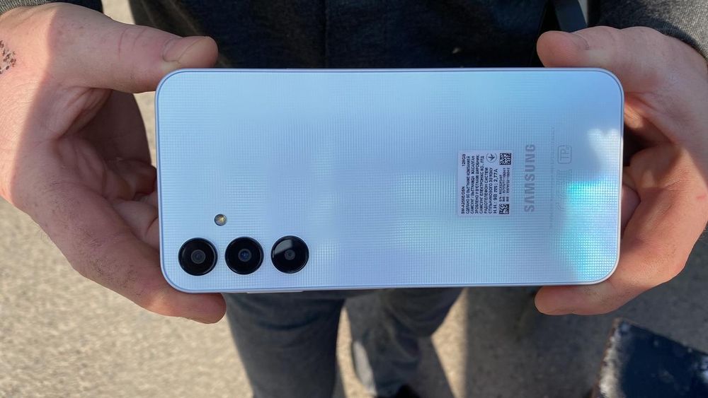 Samsung a 25 128гб