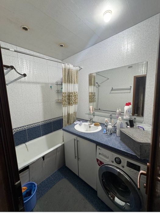 Продаётся квартира. 100 м2.