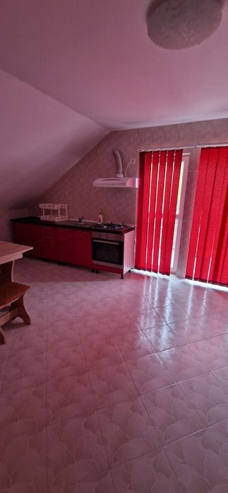 Apartament de închiriat